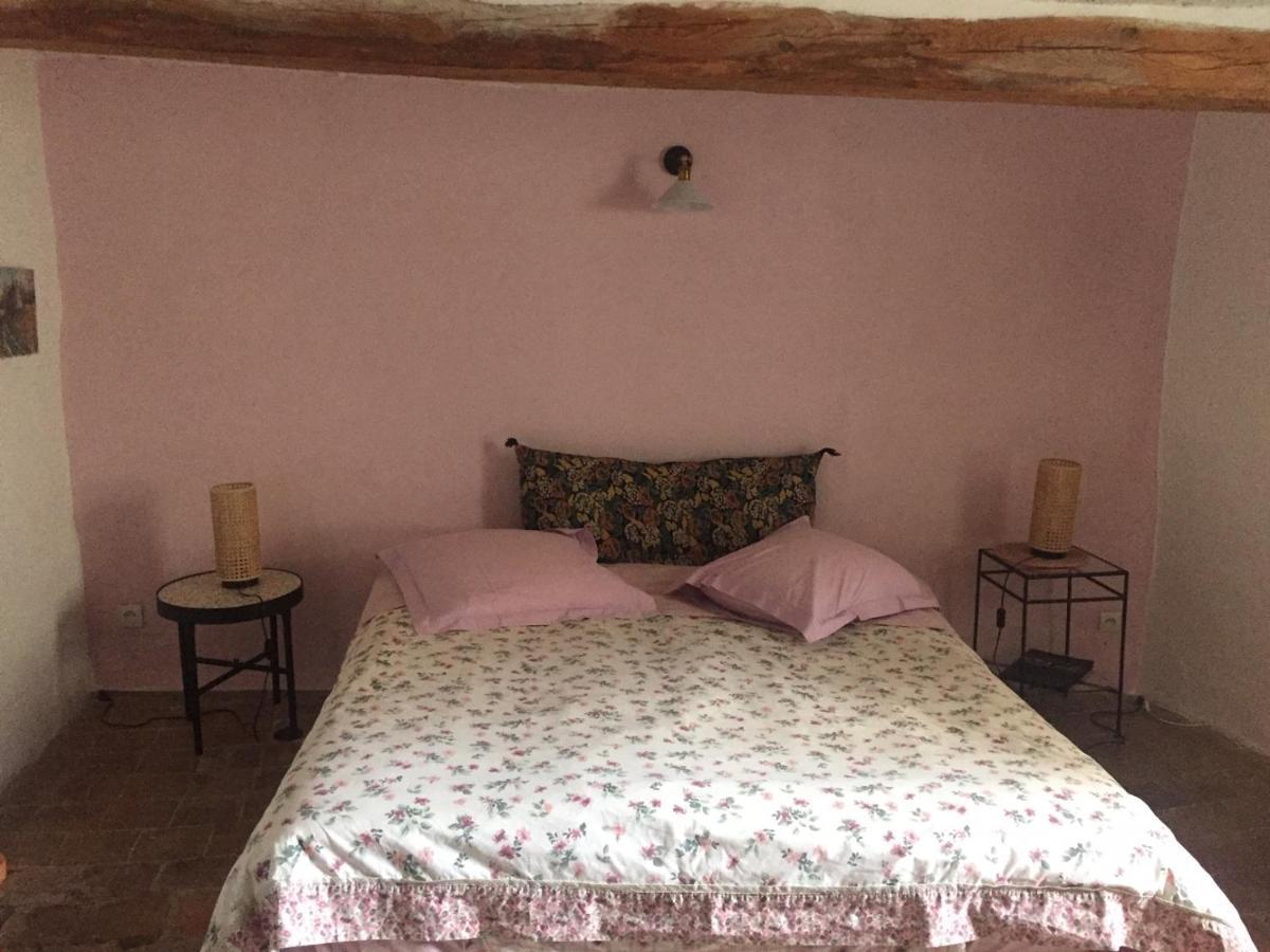 La Maison Des Soleils Apartment Soleilhas Bagian luar foto